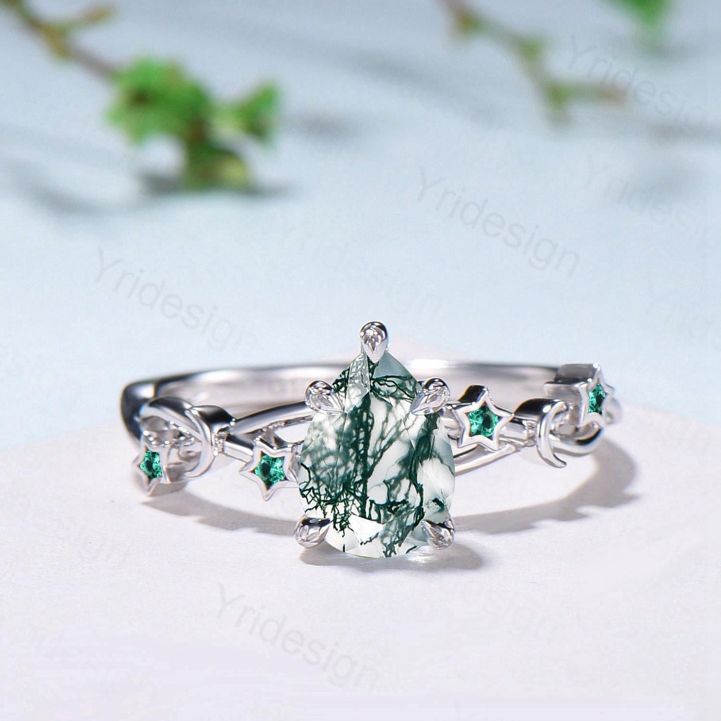 Vintage Pear Shaped Moss Agate Engagement Ring Moon Star Cluster Emerald Wedding Ring Silver White Gold Split Shank Leaves Vine Prong Ring