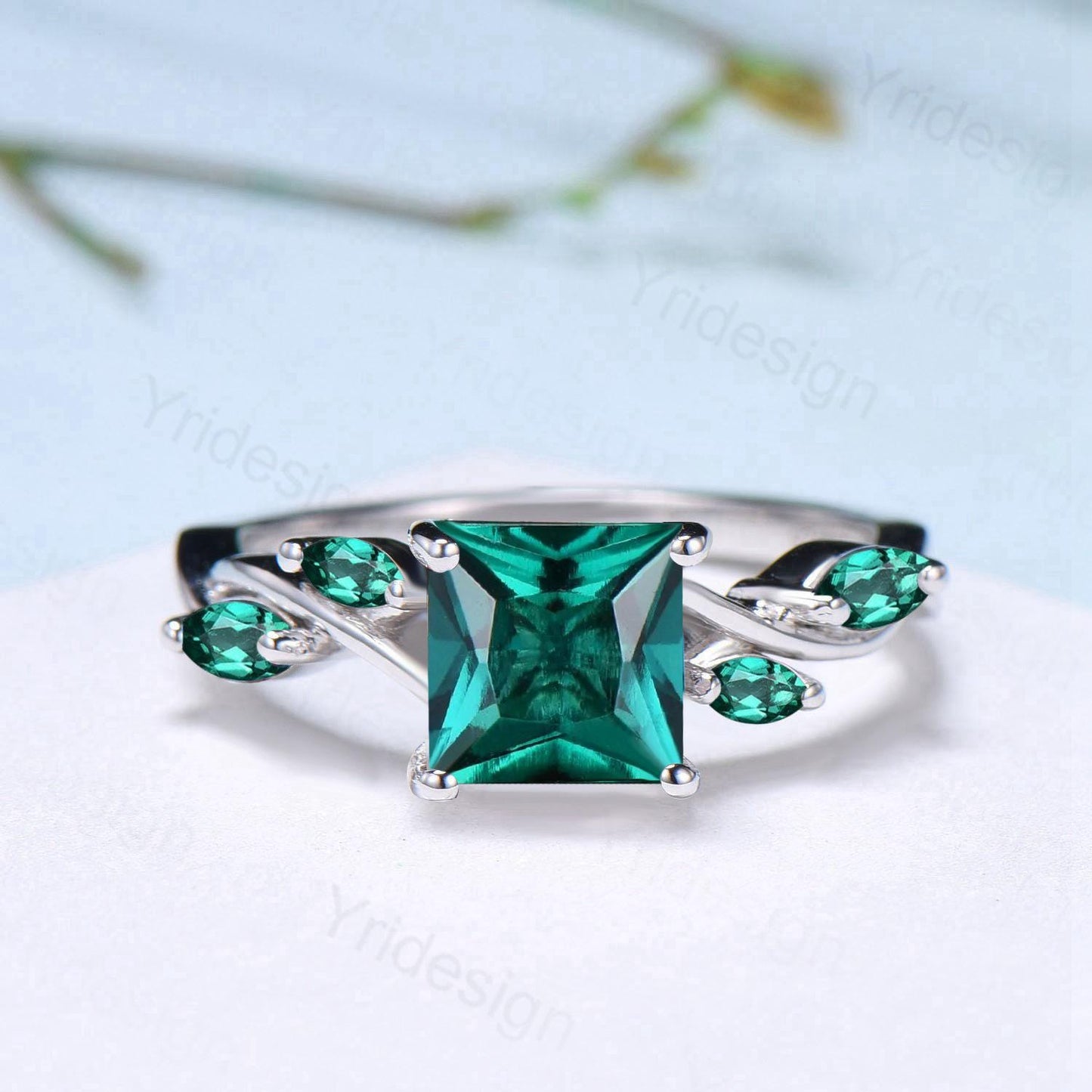 Vintage Lab Created Emerald Princess Cut Engagement Ring Art Deco Split Shank May Birthstone Wedding Ring Gift Promise Anniversary Ring