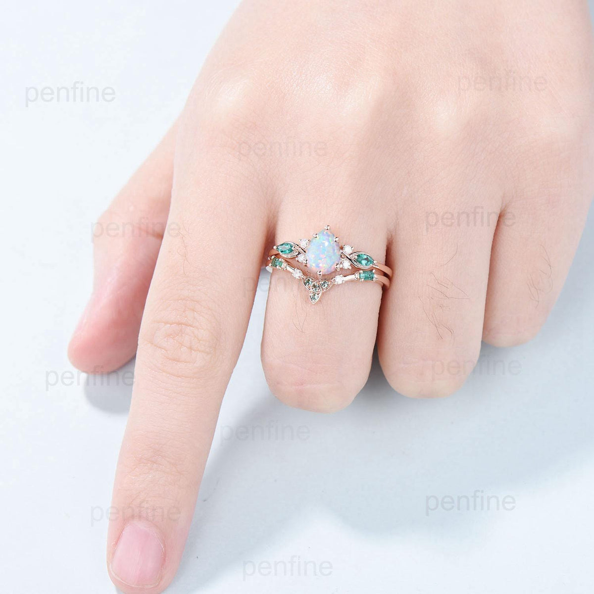 Vintage Pear Shaped Fire Opal Engagement Ring Set Rose Gold Opal Emerald Wedding Ring Set October Birthstone Six Prong Bridal Ring Set Women