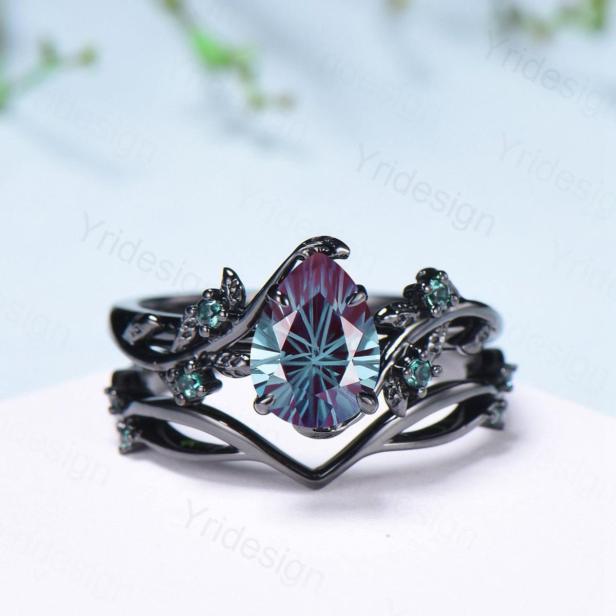 Fireworks Cut Alexandrite Engagement Ring Set Twig Vine Nature Inspired Black Gold Emerald Cluster Bridal Set