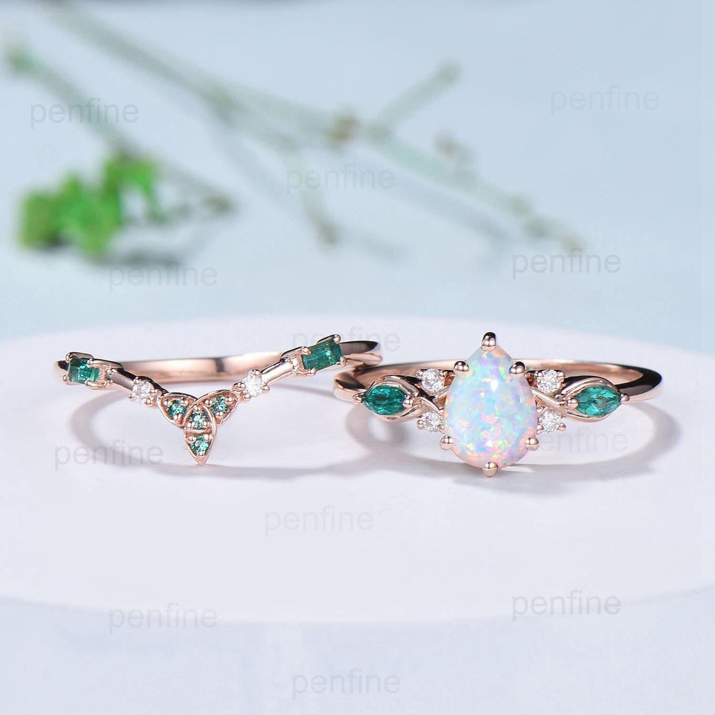 Vintage Pear Shaped Fire Opal Engagement Ring Set Rose Gold Opal Emerald Wedding Ring Set October Birthstone Six Prong Bridal Ring Set Women