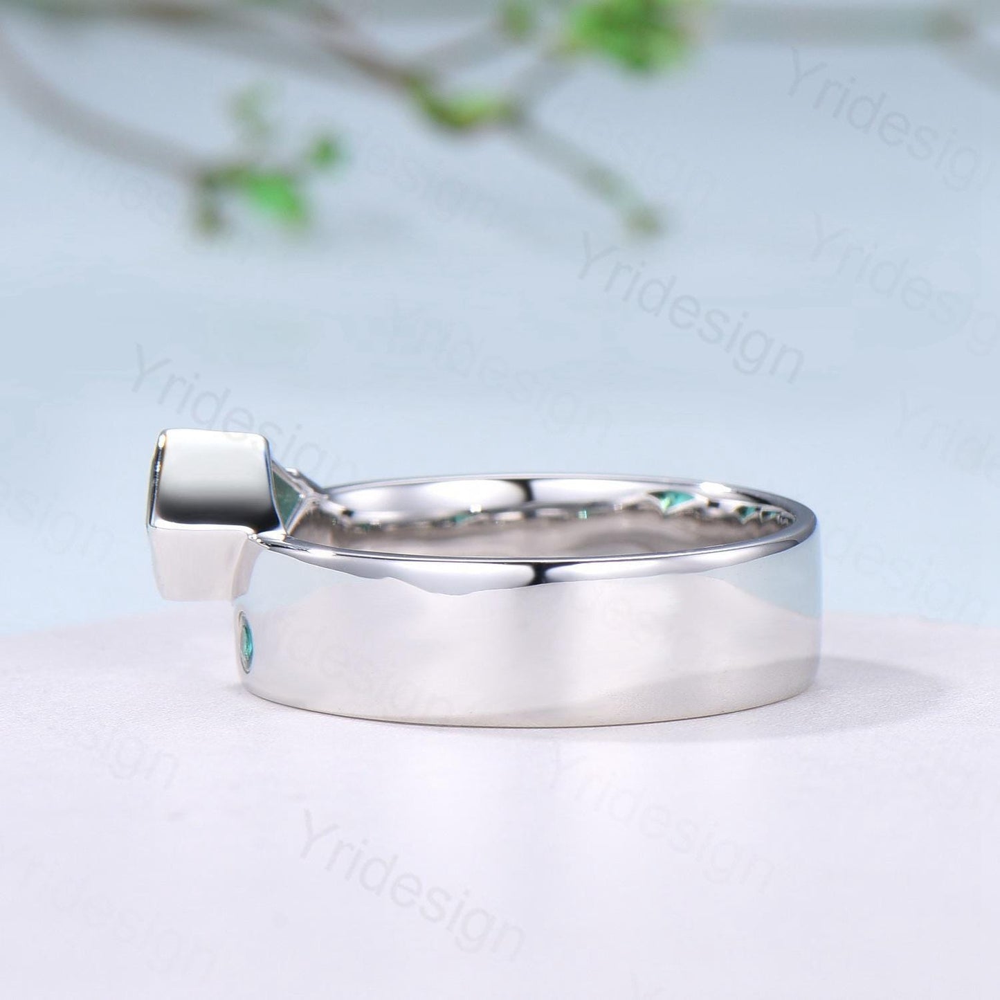 Kite Cut Blue Sapphire Men's Wedding Band, Retro Anniversary Ring
