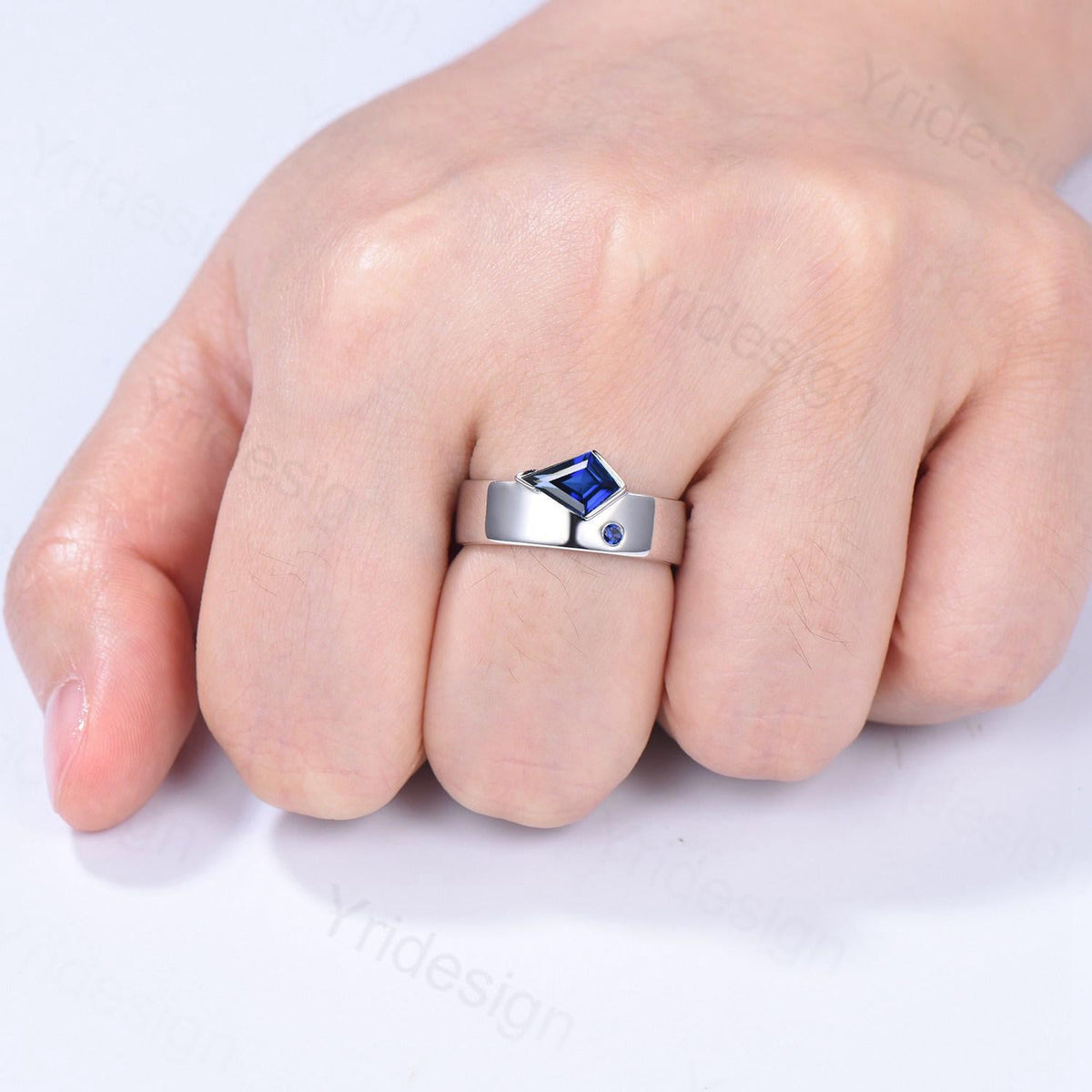 Kite Cut Blue Sapphire Men's Wedding Band, Retro Anniversary Ring