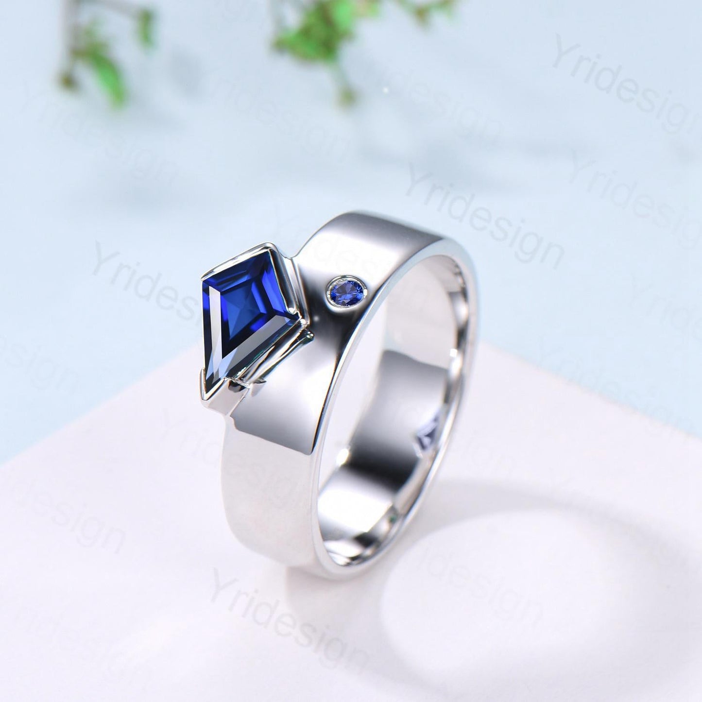 Kite Cut Blue Sapphire Men's Wedding Band, Retro Anniversary Ring
