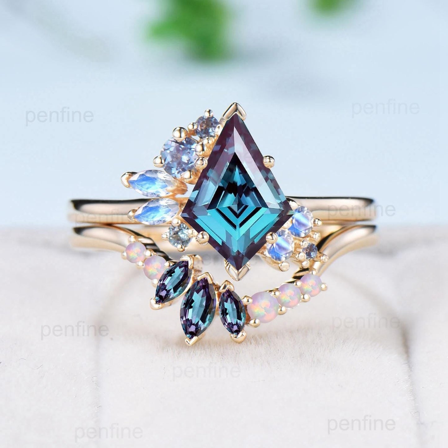Vintage kite cut alexandrite ring cluster moonstone wedding ring June birthstone engagement ring Unique bridal wedding set anniversary gifts