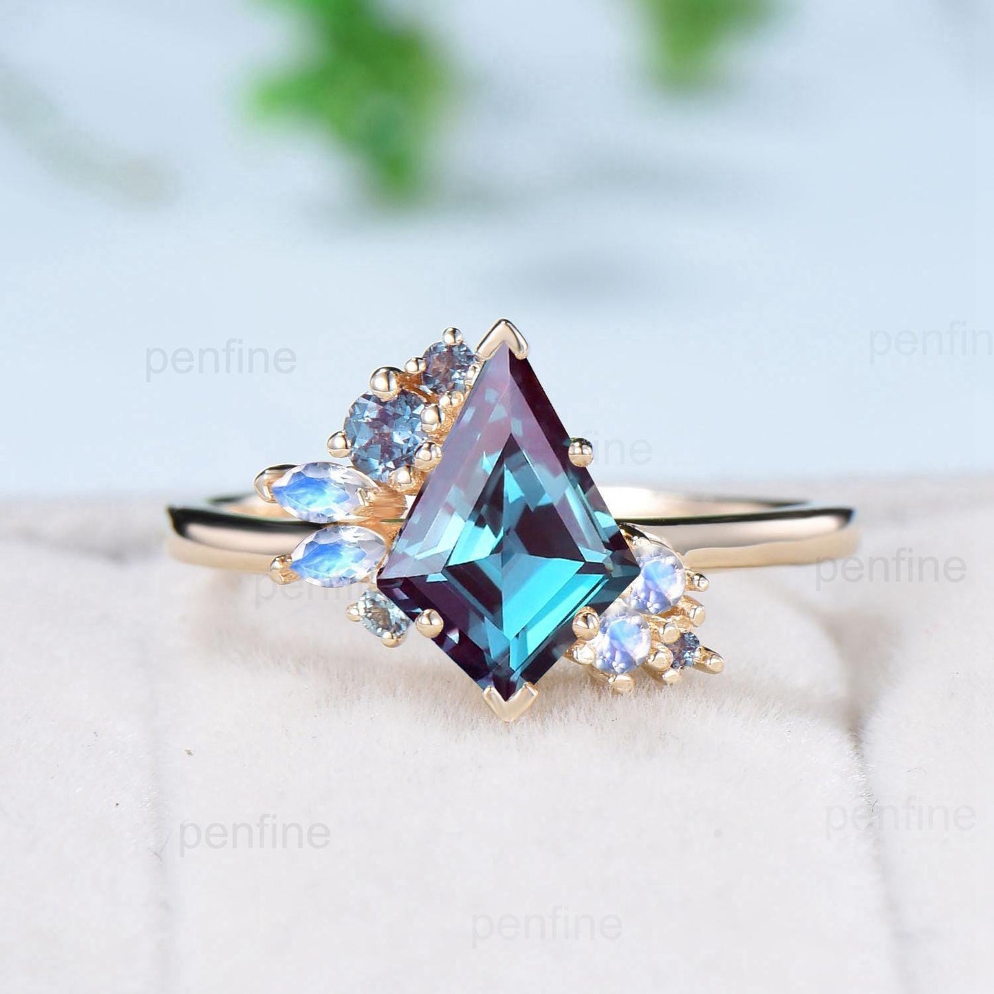 Vintage kite cut alexandrite ring cluster moonstone wedding ring June birthstone engagement ring Unique bridal wedding set anniversary gifts