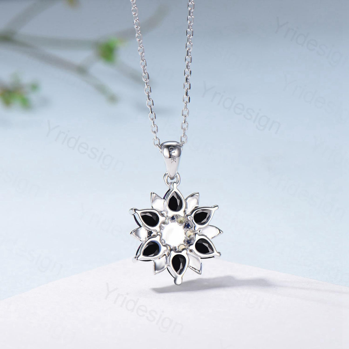 Unique Sunflower Garnet Necklace Elegant Gothic Black Spinel Necklace Women Double Halo Floral Pendant Leaf Vine Anniversary Promise Gift