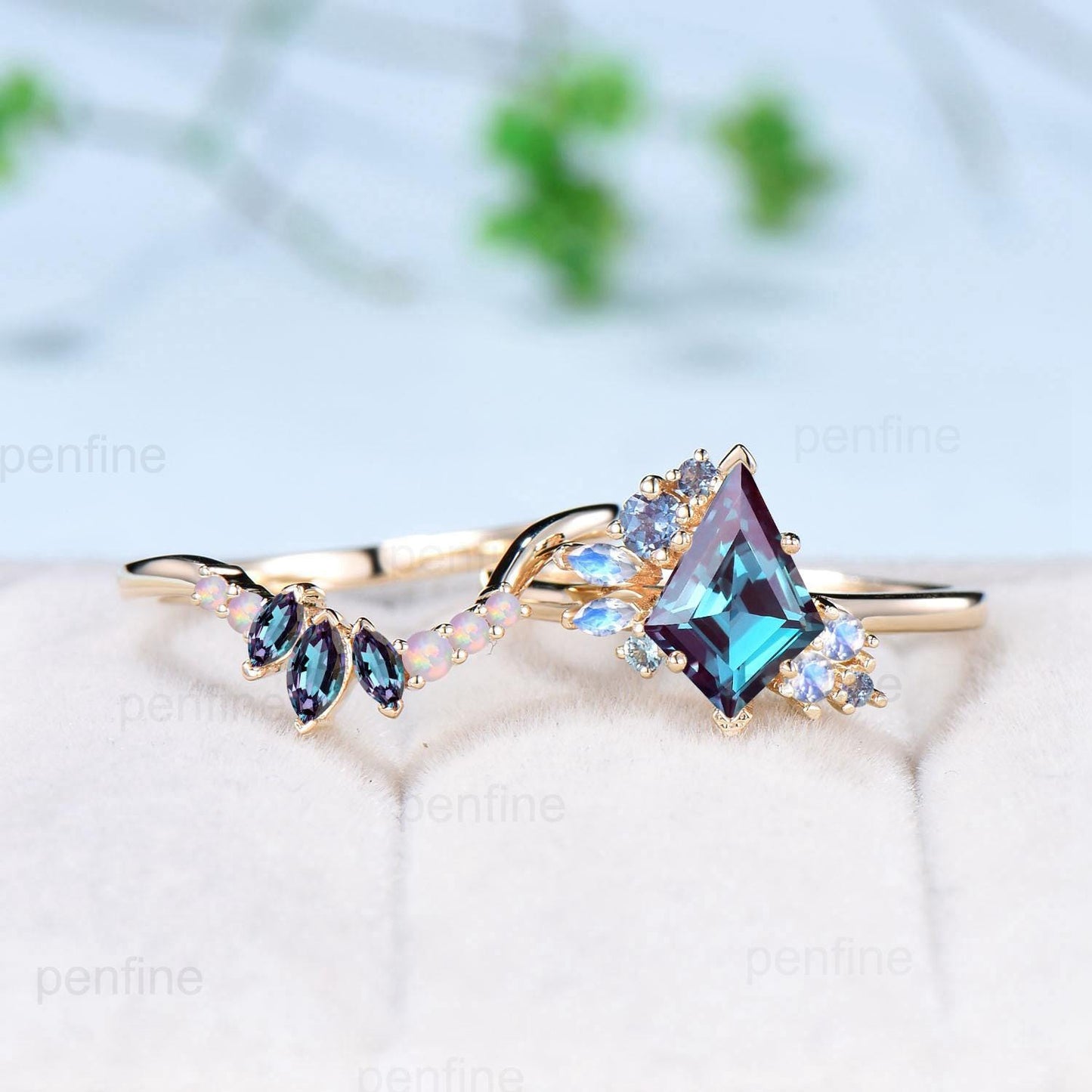 Vintage kite cut alexandrite ring cluster moonstone wedding ring June birthstone engagement ring Unique bridal wedding set anniversary gifts