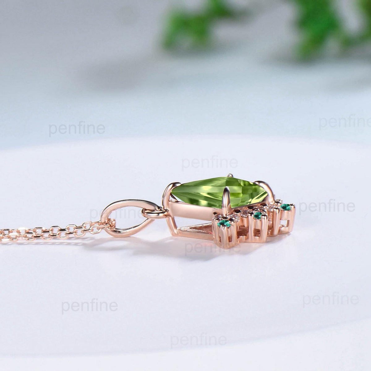 Vintage Kite Cut Natural Peridot Pendant Necklace August Birthstone Silver 14k/18k rose gold moissanite promise engagement gift for women