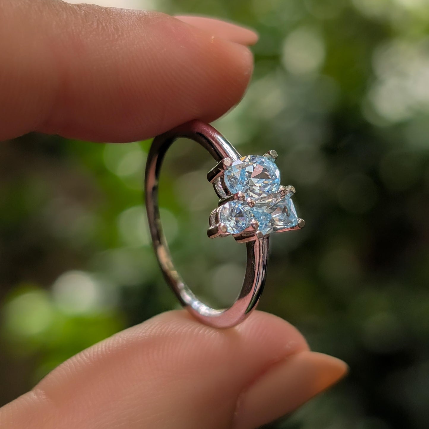 The Tulia - Aquamarine 3 Stone Cluster Ring