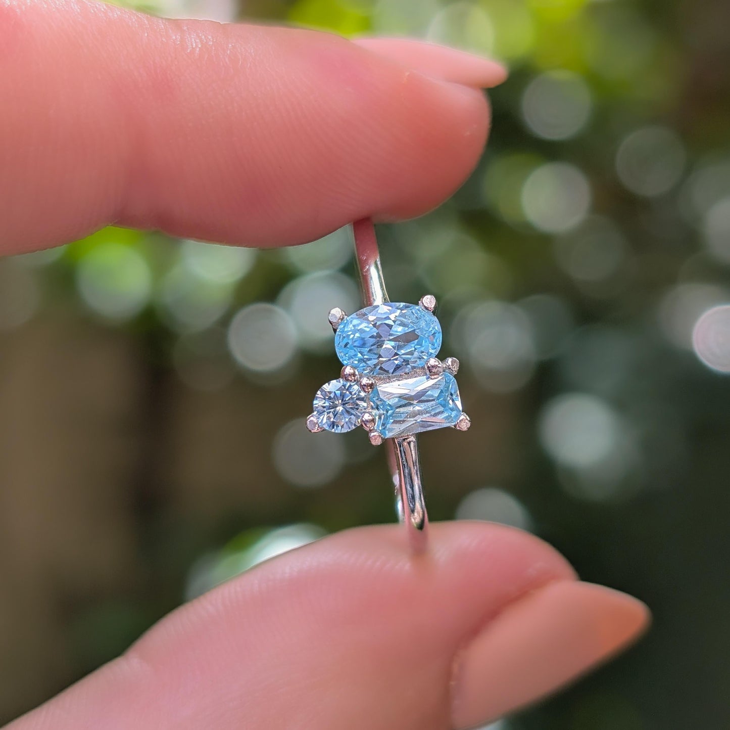 The Tulia - Aquamarine 3 Stone Cluster Ring