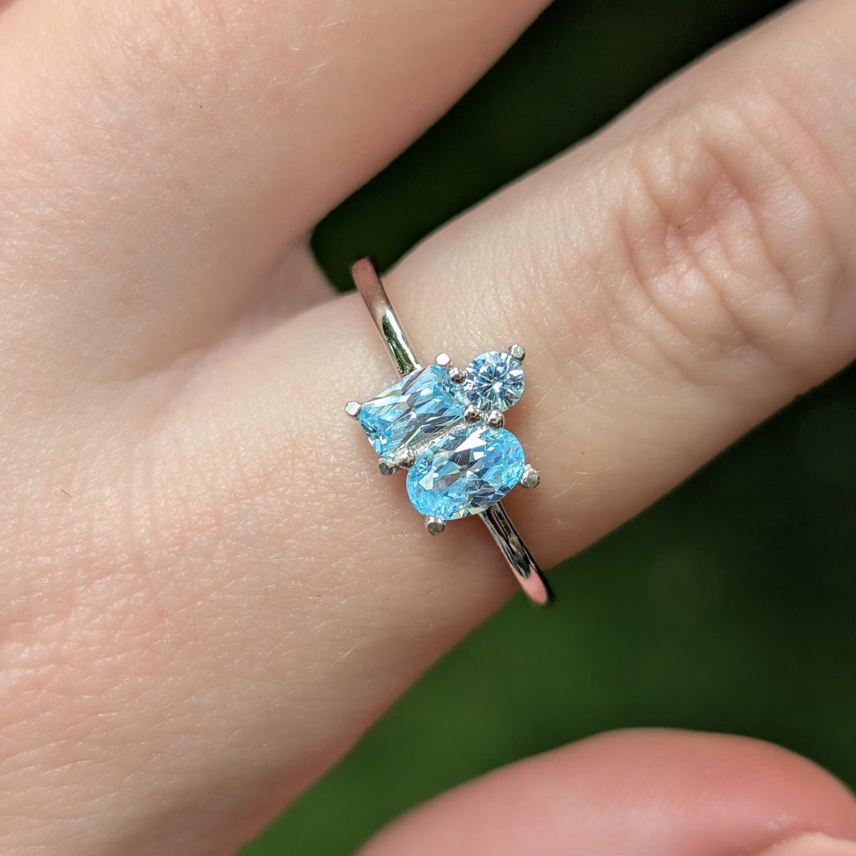The Tulia - Aquamarine 3 Stone Cluster Ring
