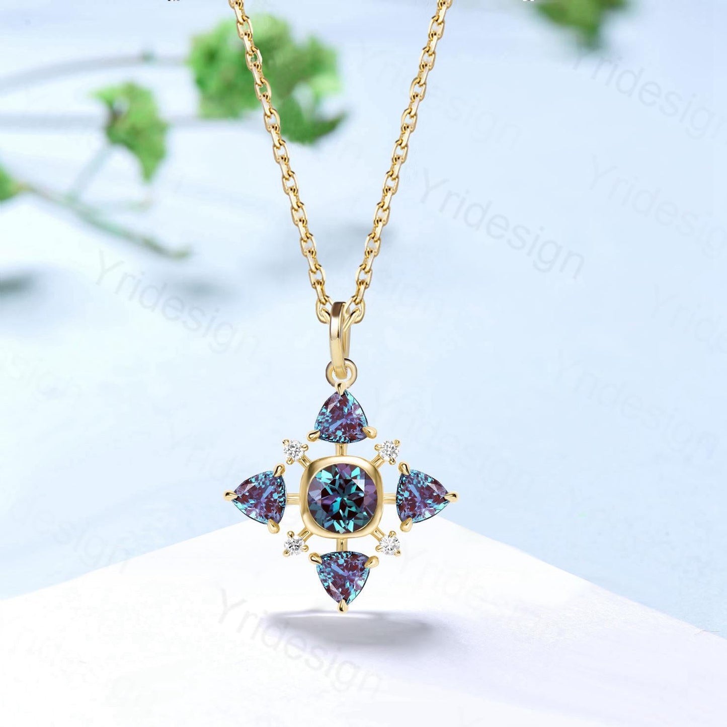 Mesmerizing Color-Shift Alexandrite Star Necklace - Rose Gold Geometric Pendant with Triangular Gemstones, Celestial Statement Jewelry