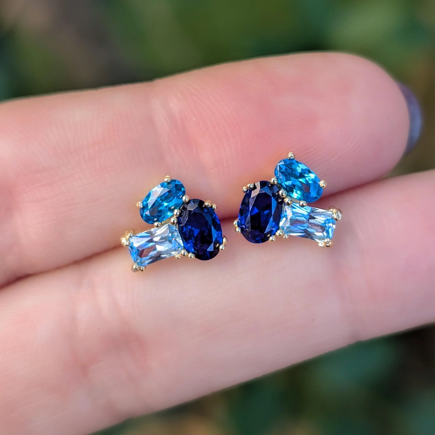 The Elia - Custom Gemstone Small Cluster Studs