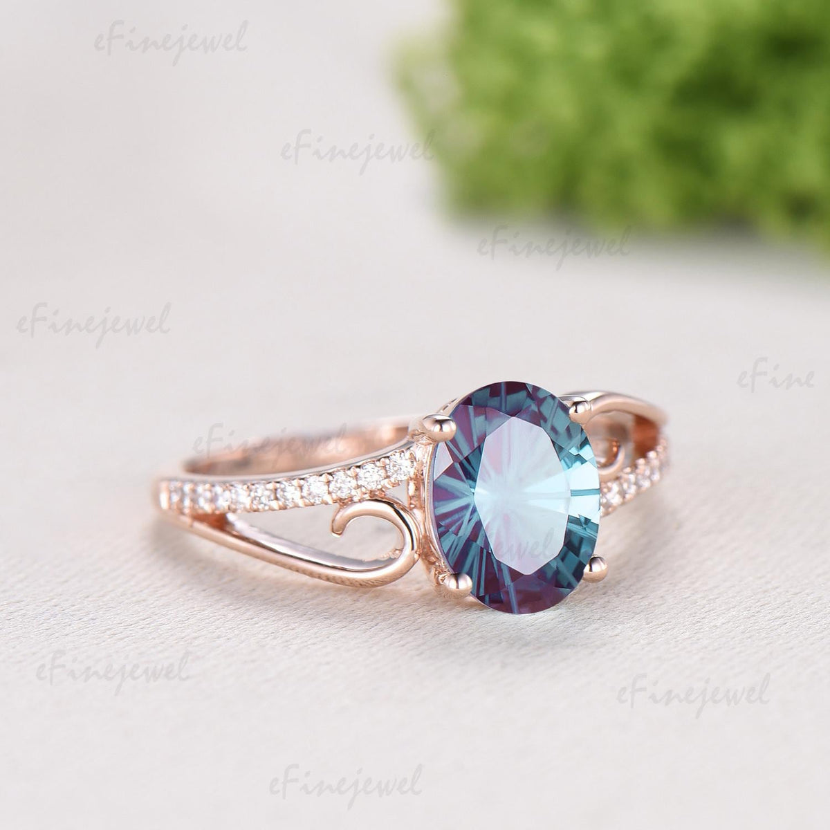Retro Oval Cut Firework Cut Alexandrite Engagement Ring, 14K Rose Gold Color Change Stone Promise Ring