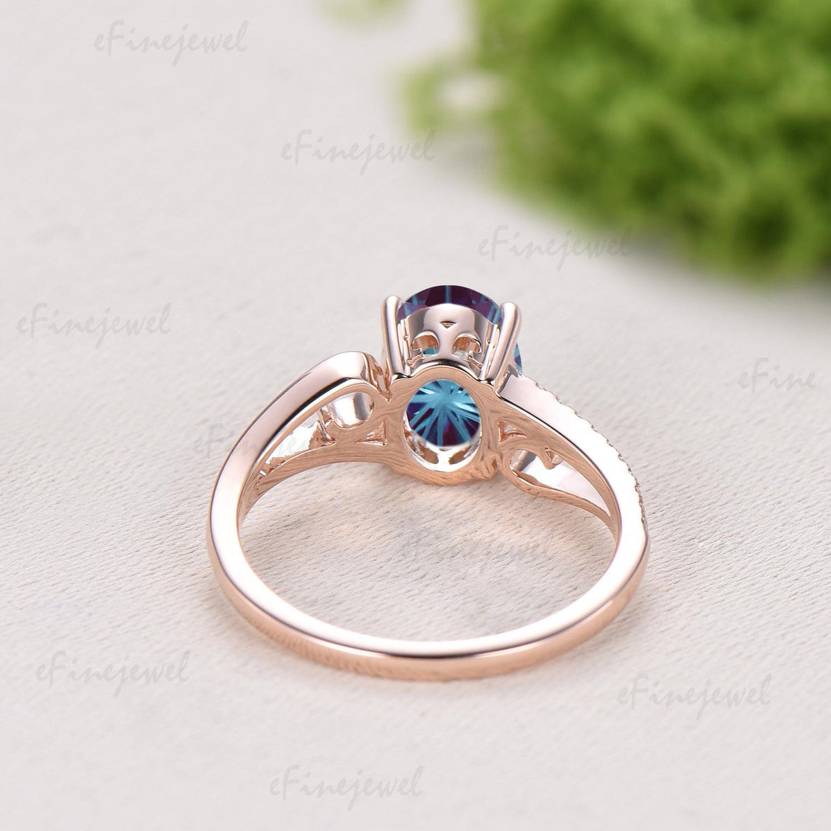 Retro Oval Cut Firework Cut Alexandrite Engagement Ring, 14K Rose Gold Color Change Stone Promise Ring