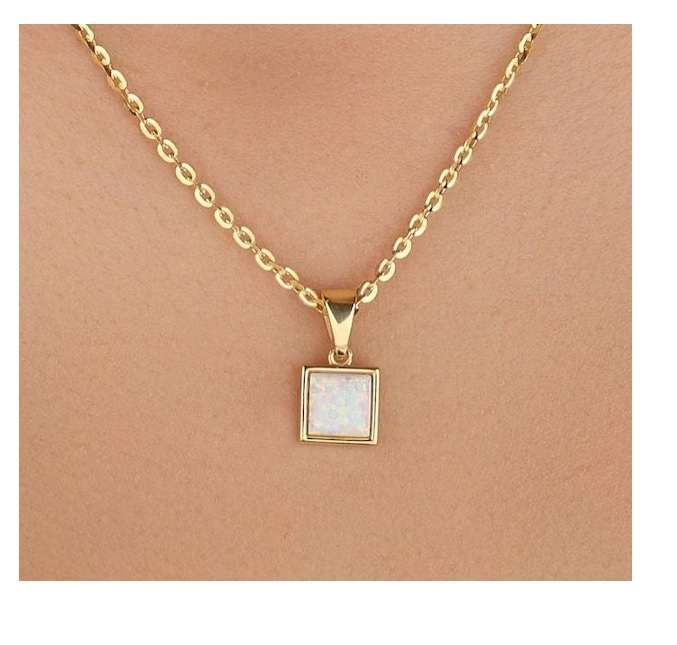 Beautiful 1 Carat Opal Solitaire Pendant Necklace