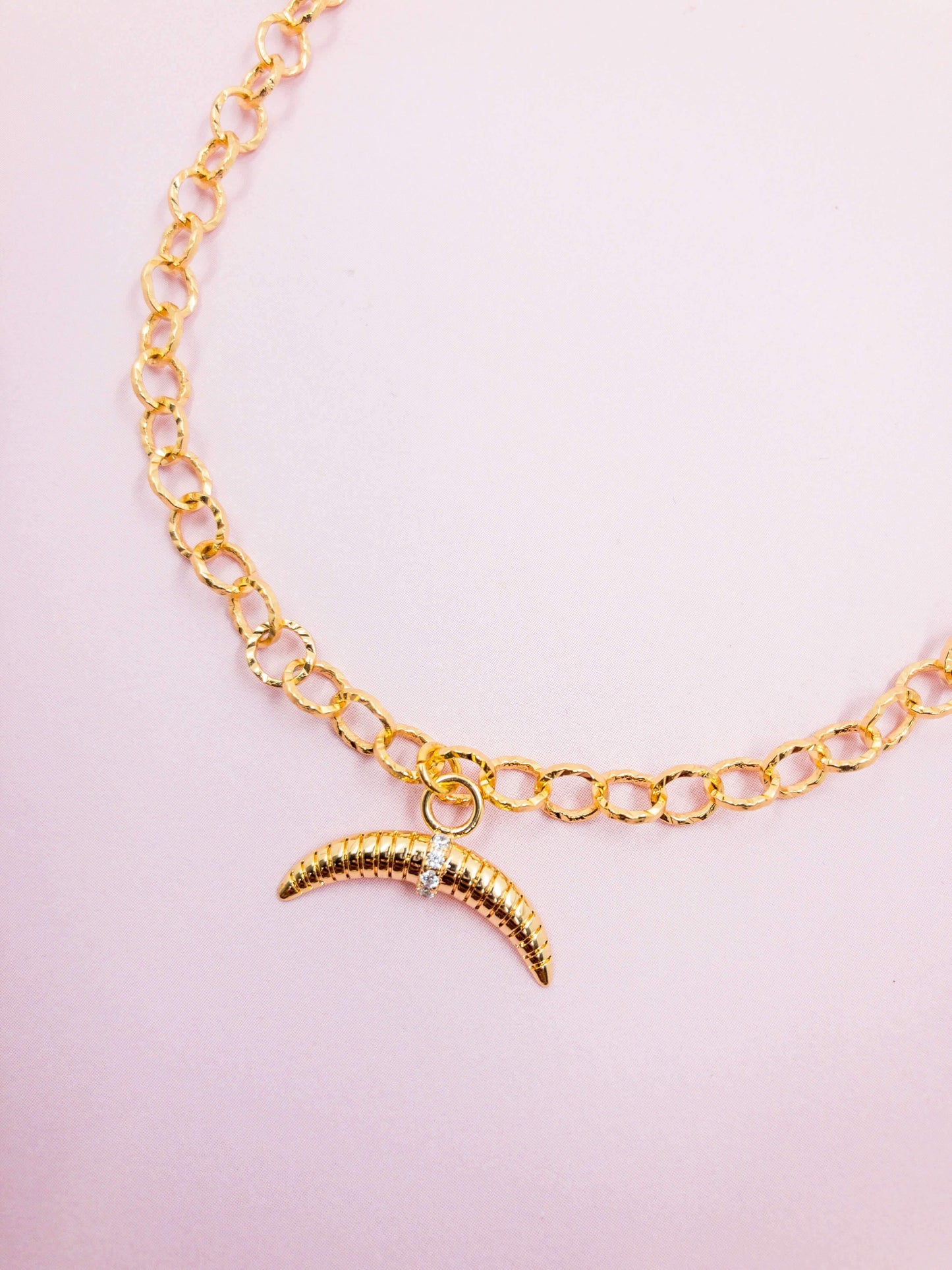 LUNA necklace