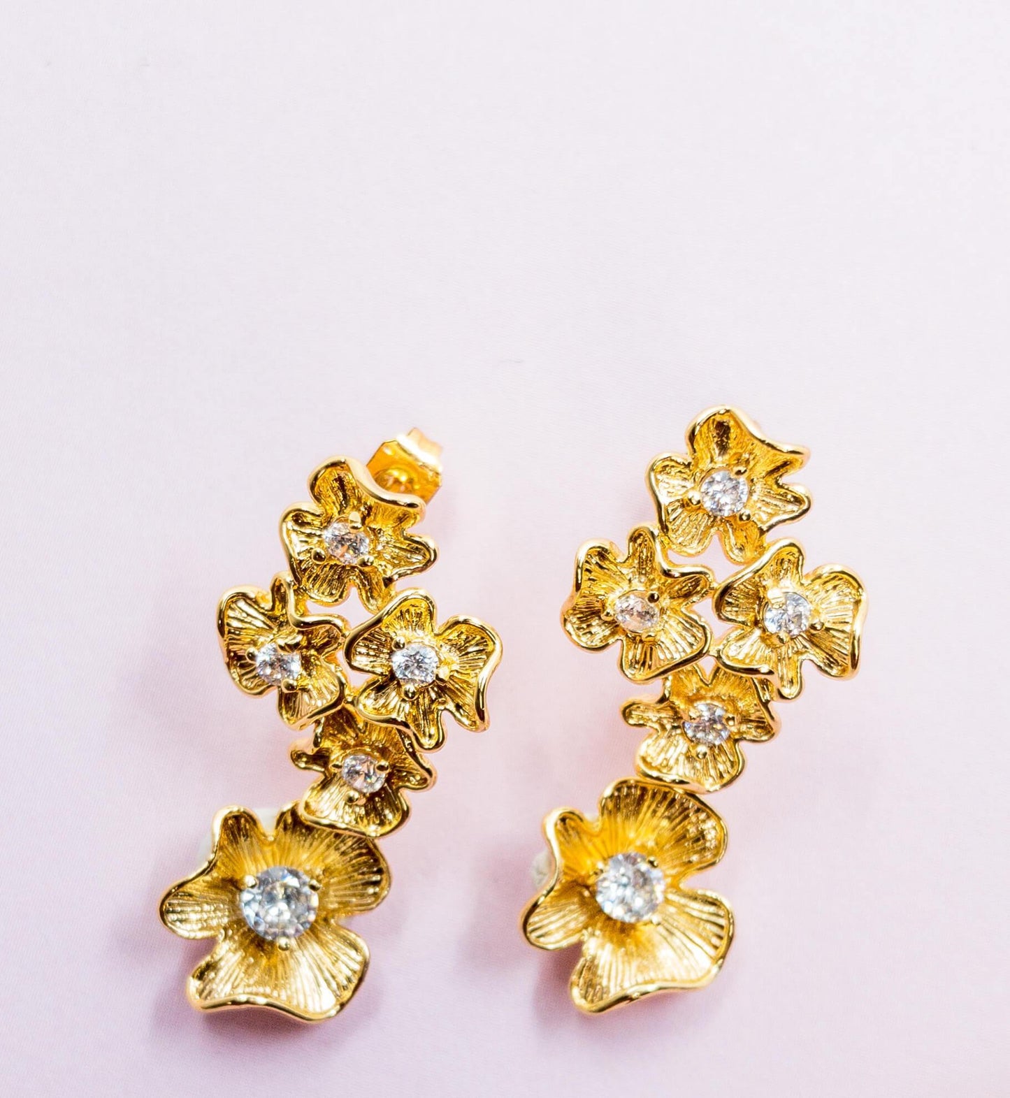 FLOWER POWER stud earrings