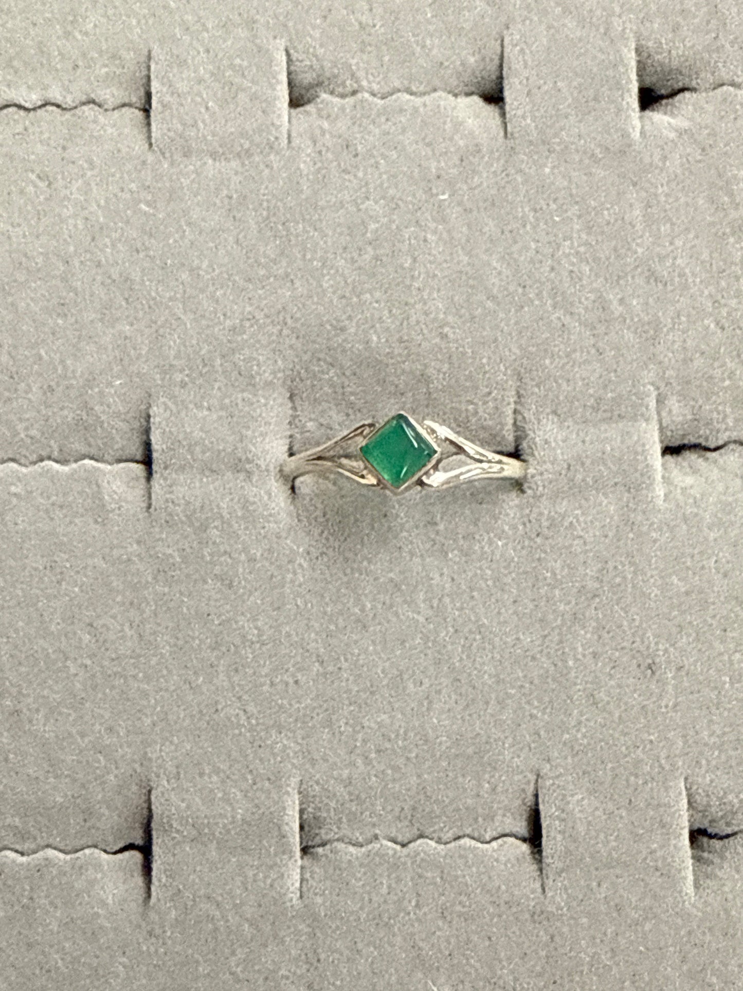 Green Onyx Ring Size 8