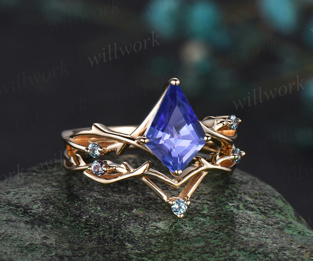 Kite Tanzanite Engagement Ring Set Vintage Twig Alexandrite Accent Ring Branch Ring Curved Wedding Band Unique Bridal Set