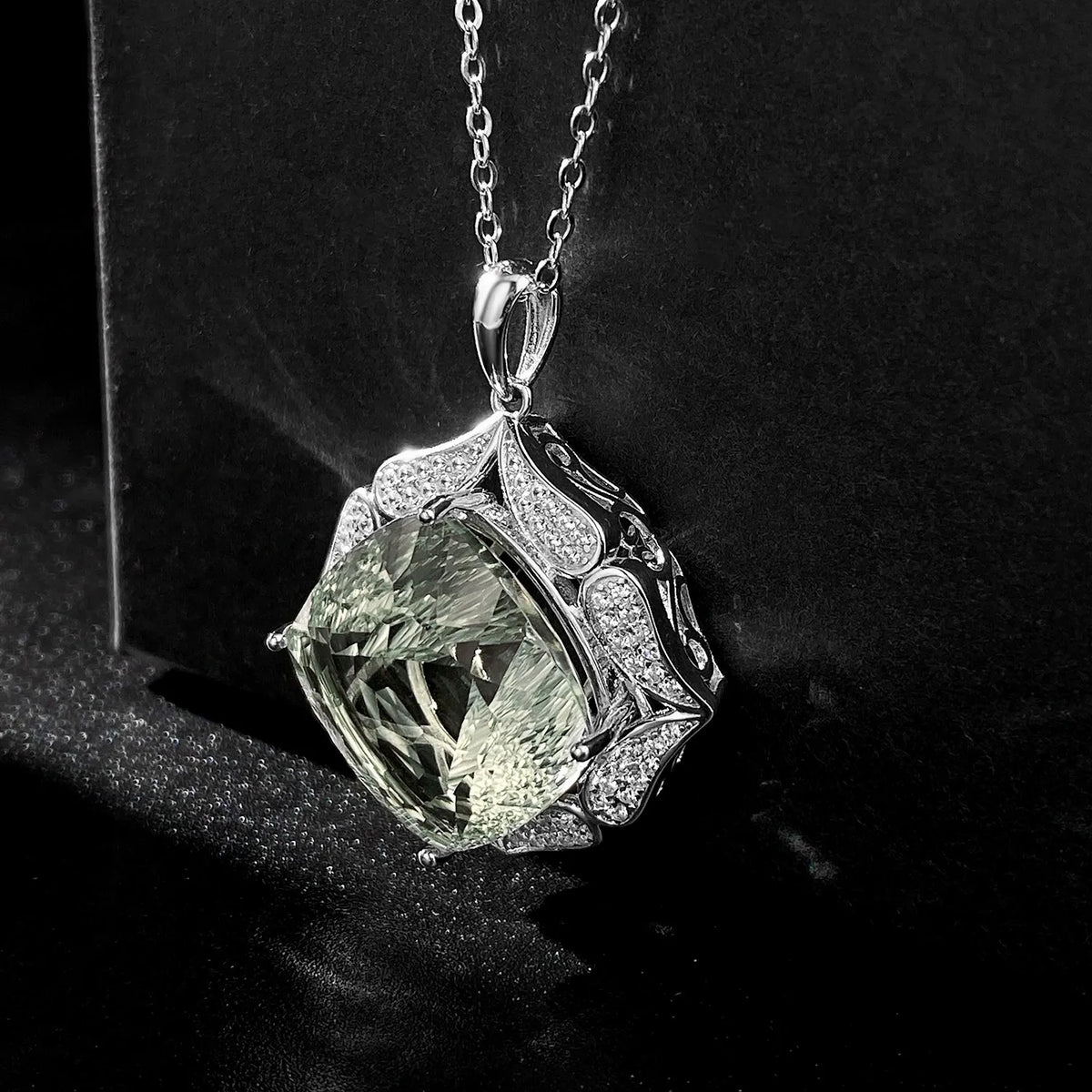 Rose Cut Natural Green Prasiolite Flower Quartz Necklace Elegance for Formal Evenings “Veloria”