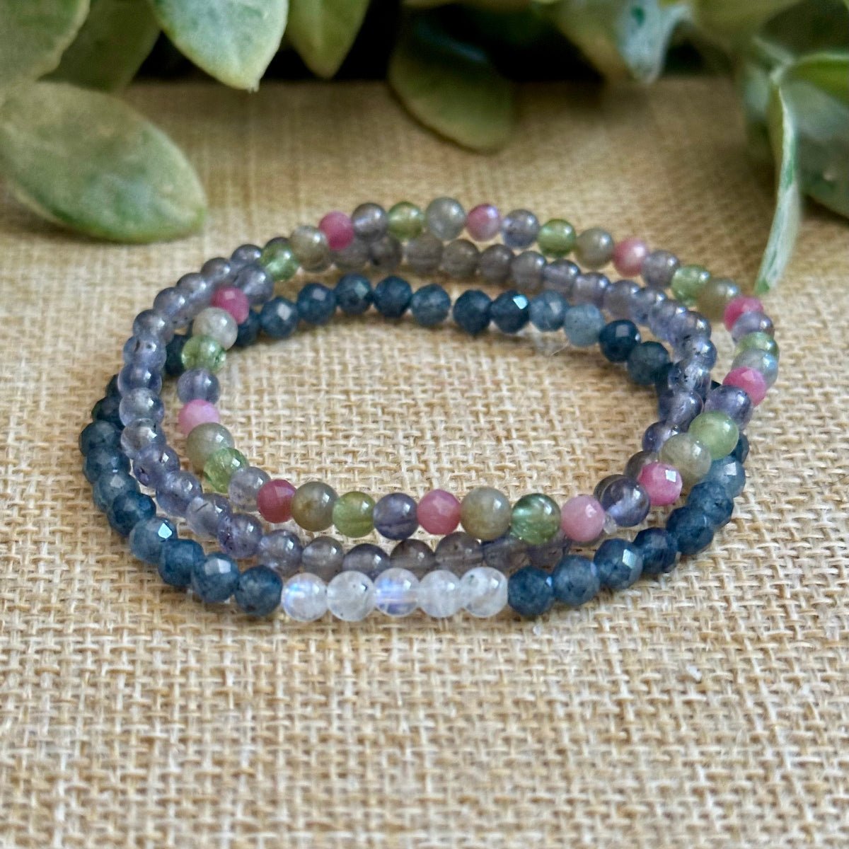 Iolite (Tiny)