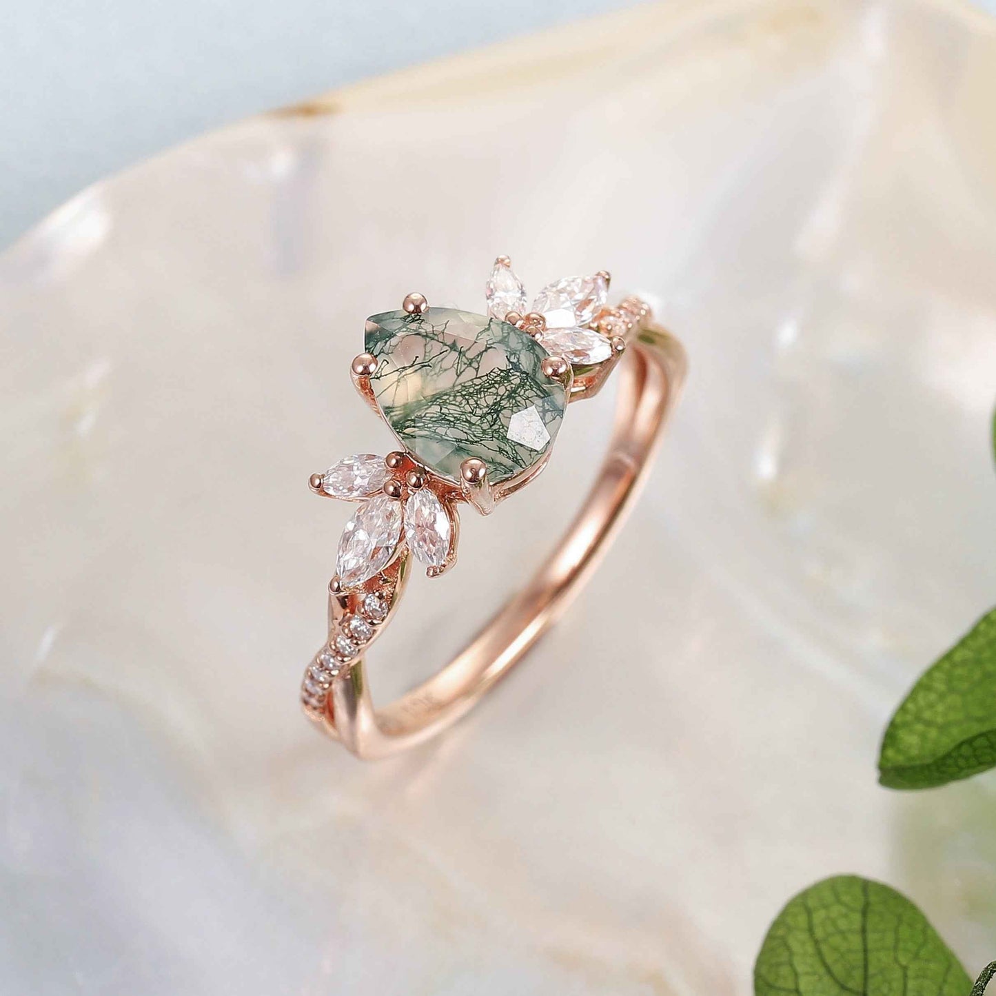 Unique Pear Shaped Moss Agate Vine Art Decor Ring Set