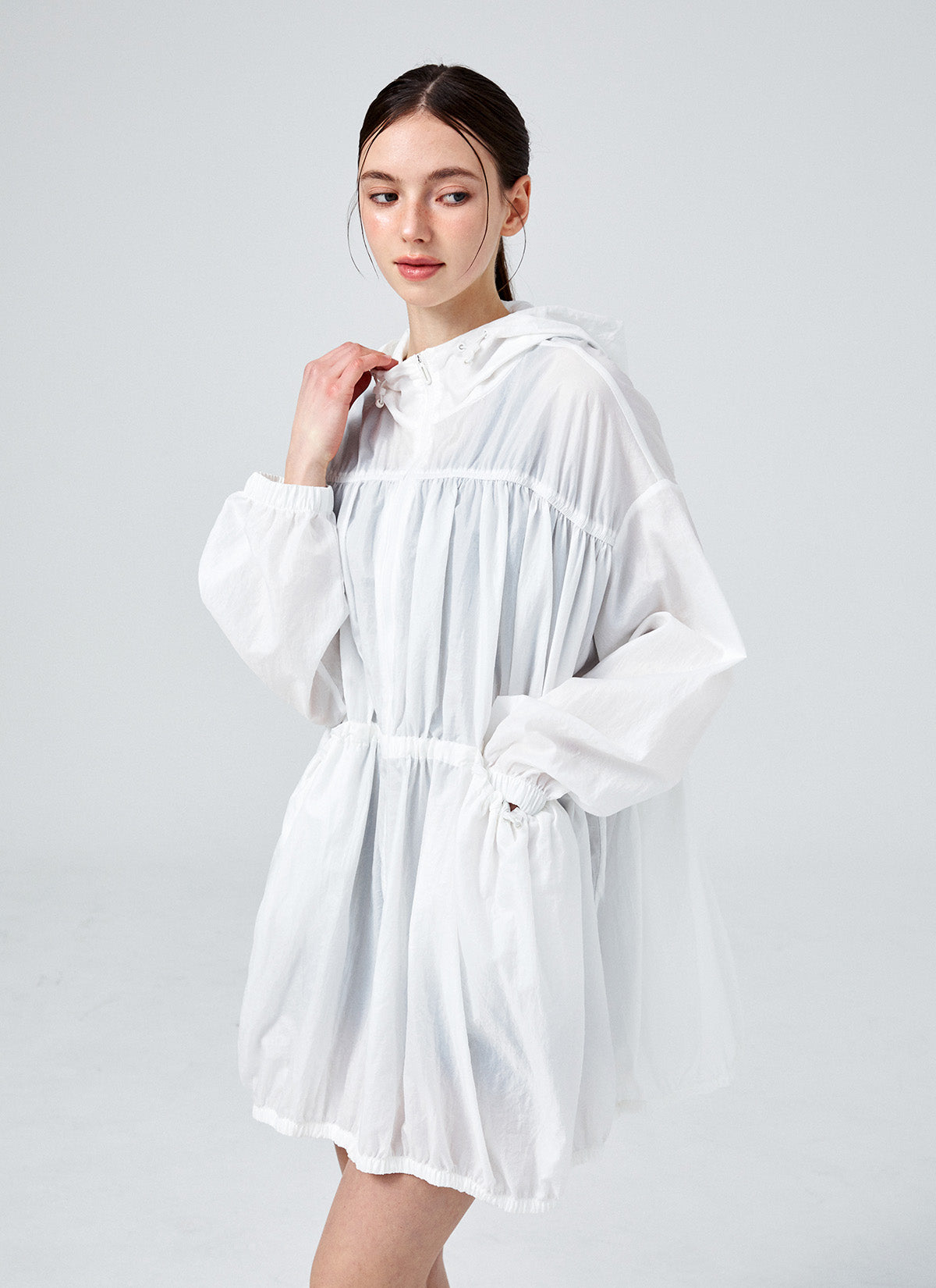 Airy Balloon Shirring Hood Long Jacket