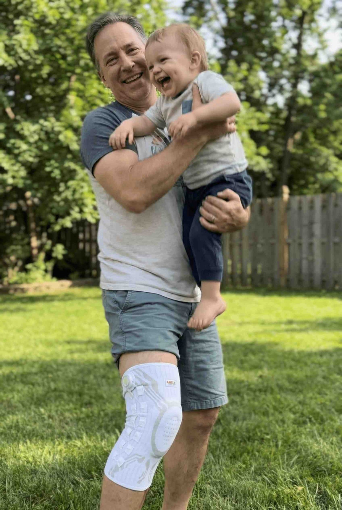 KinetiLock Knee Brace