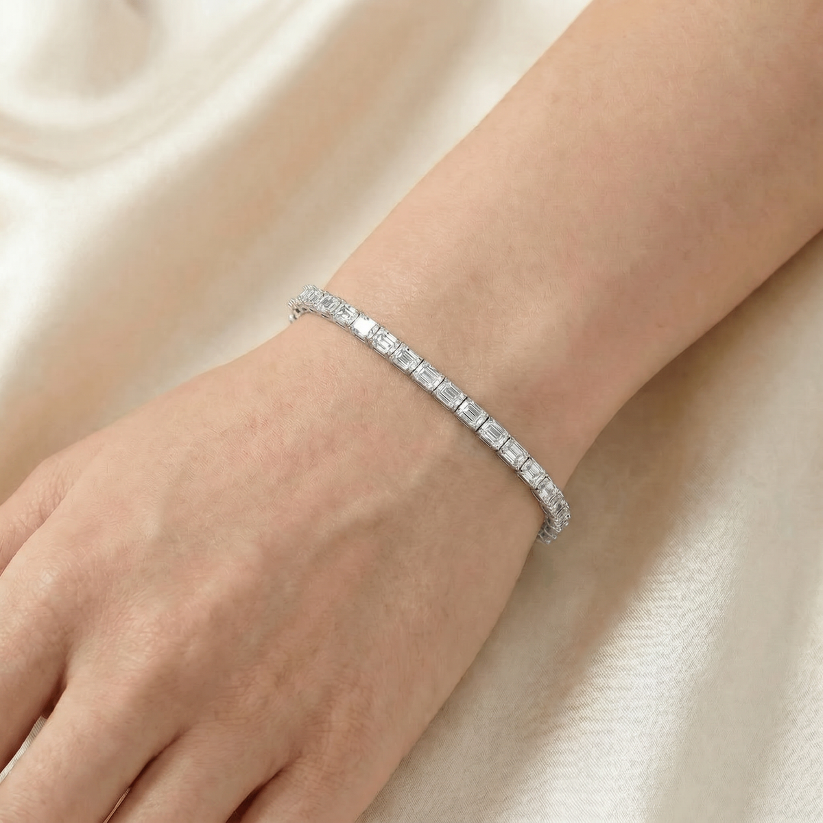 Certified 12.25Ct Emerald Cut Diamond Tennis Bracelet White Gold Lab Grown