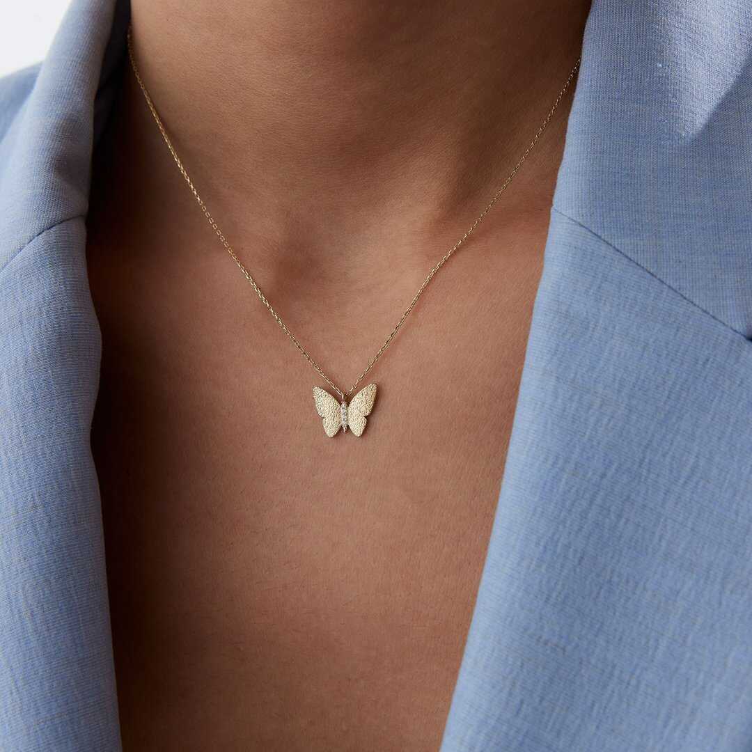 Women’s Butterfly Necklace in 14k Gold