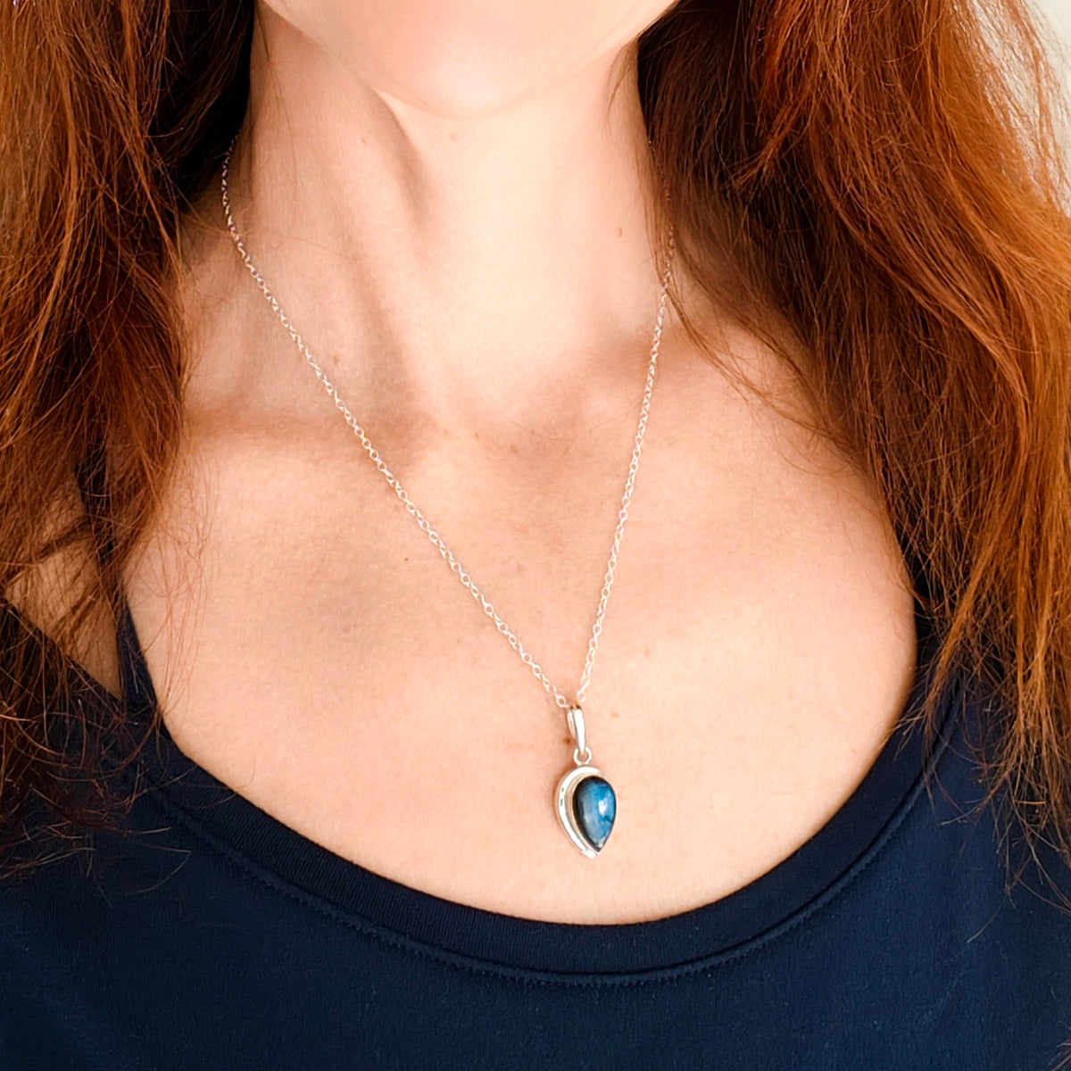 Labradorite Pendants in Sterling Silver | 15mm length | Blue Gemstone