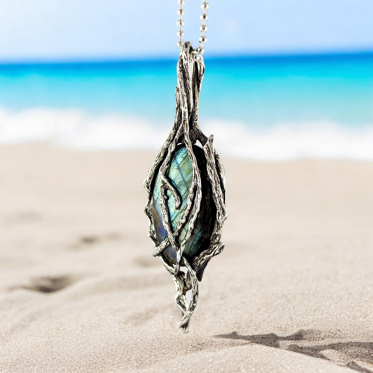 Labradorite Silver Pendant