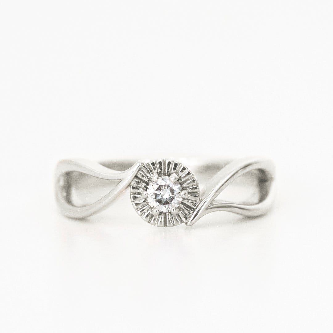 Leaf inspired Diamond Engagement ring