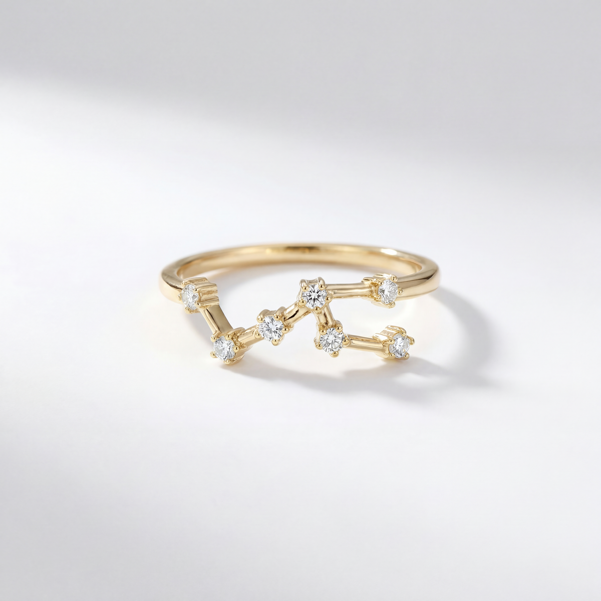 The Constellation Ring | Leo | Natural Diamond