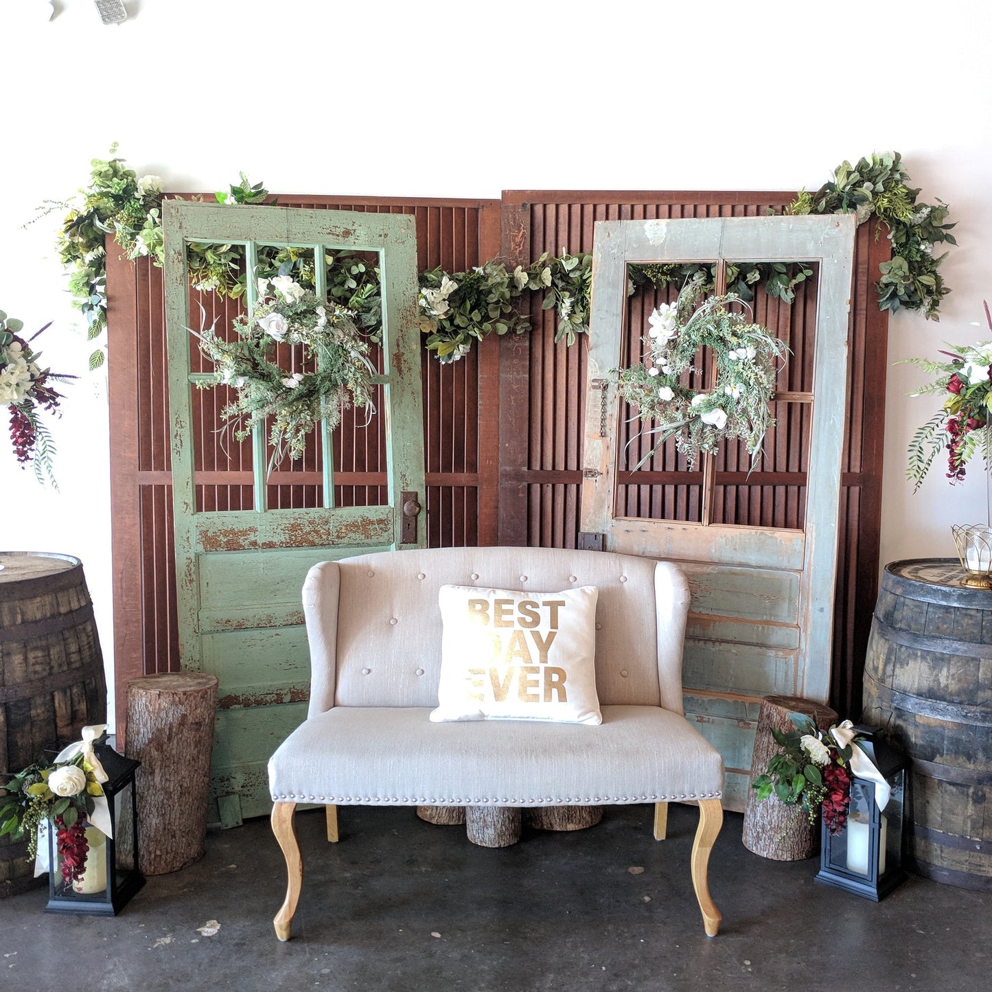 Upholstered Sweetheart Bench