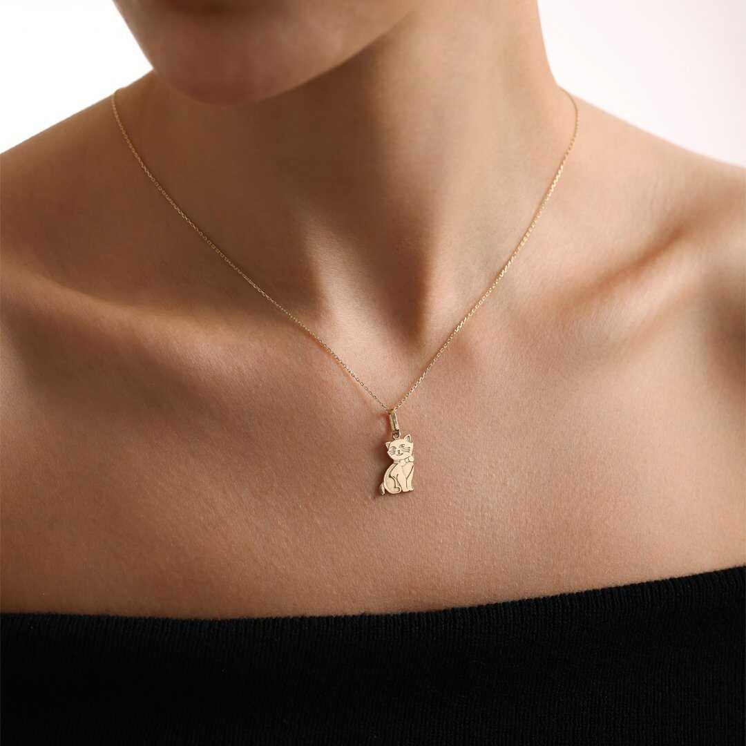 14k Gold Lisa Cat Necklace