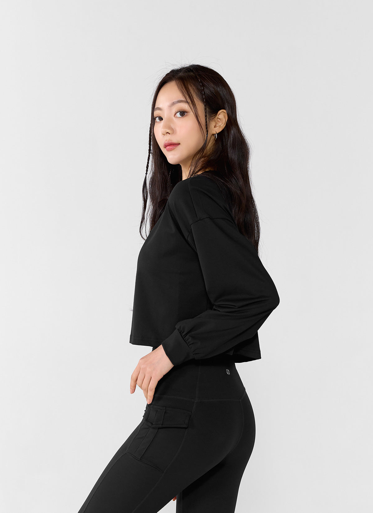 [1+1] Cool Touch Light Coverup Long Sleeve