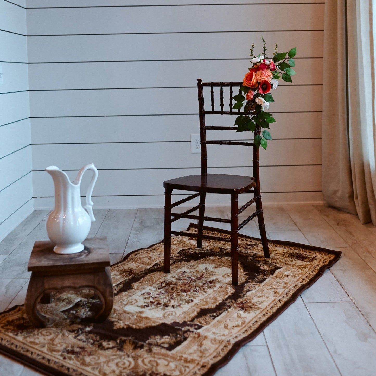 Mahogany Chiavari Chair Rental