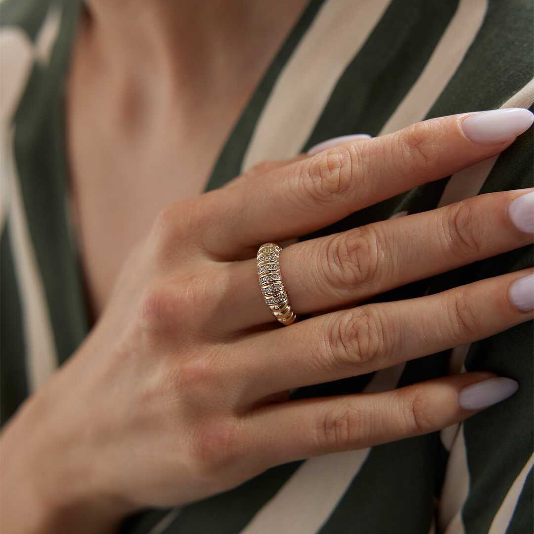 14k Gold Croissant Ring