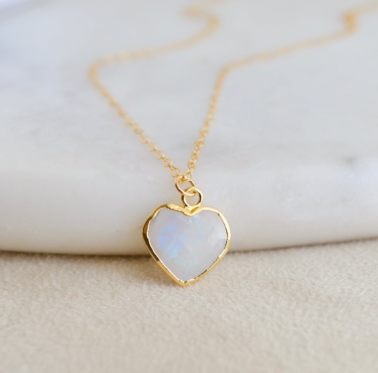 Heart Pendant: Rainbow Moonstone