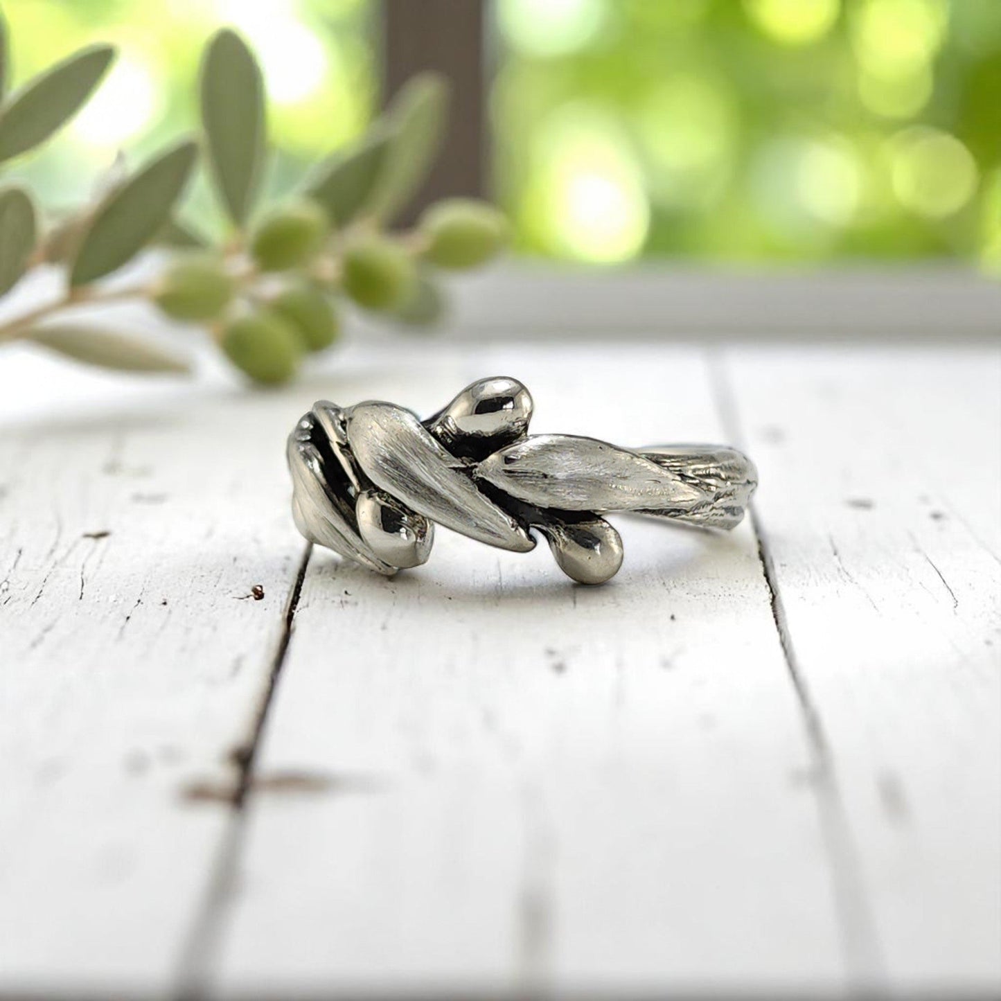 Olive Branch Leaf Statement Ring, Satin and Polished Finish