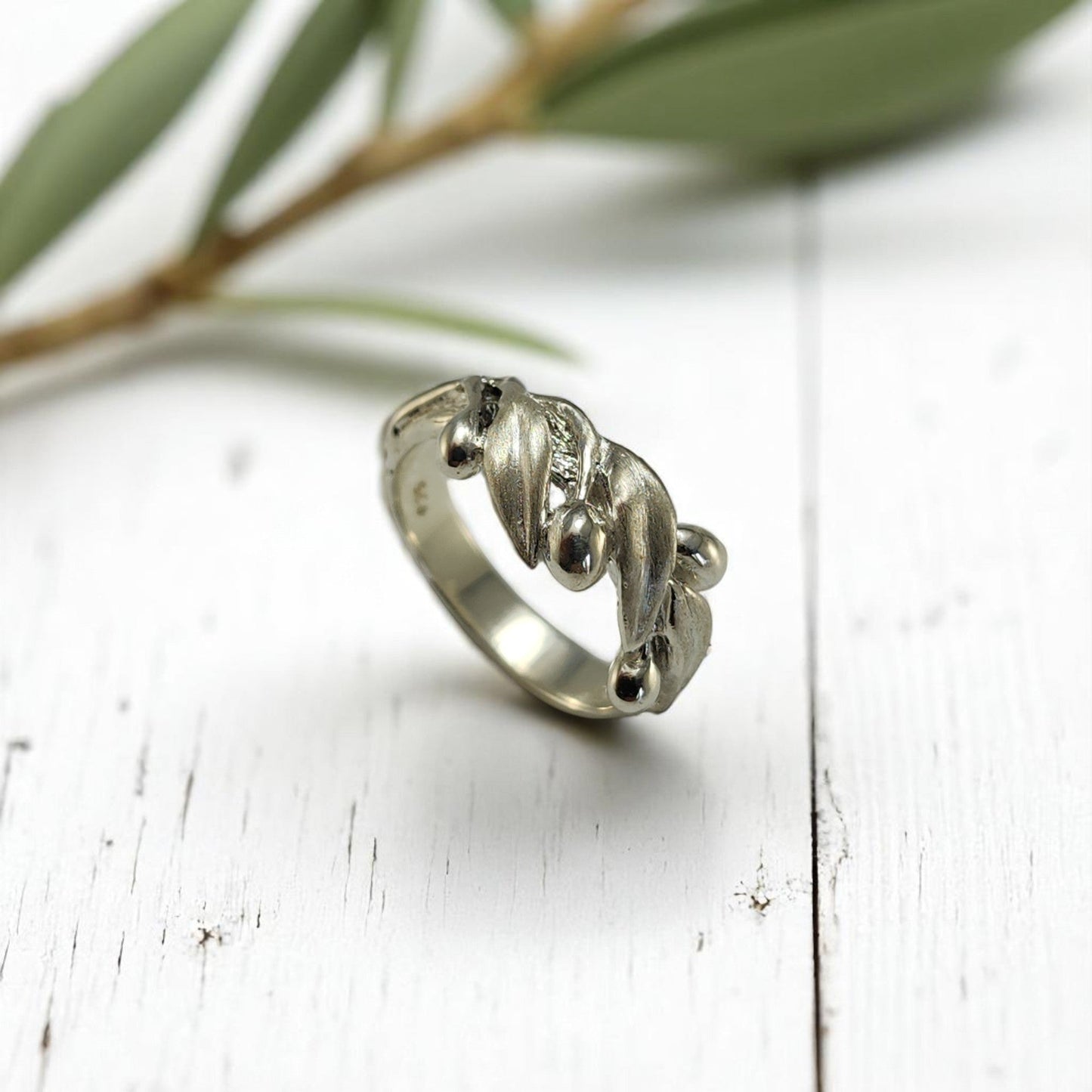 Olive Branch Leaf Statement Ring - Satin Finish