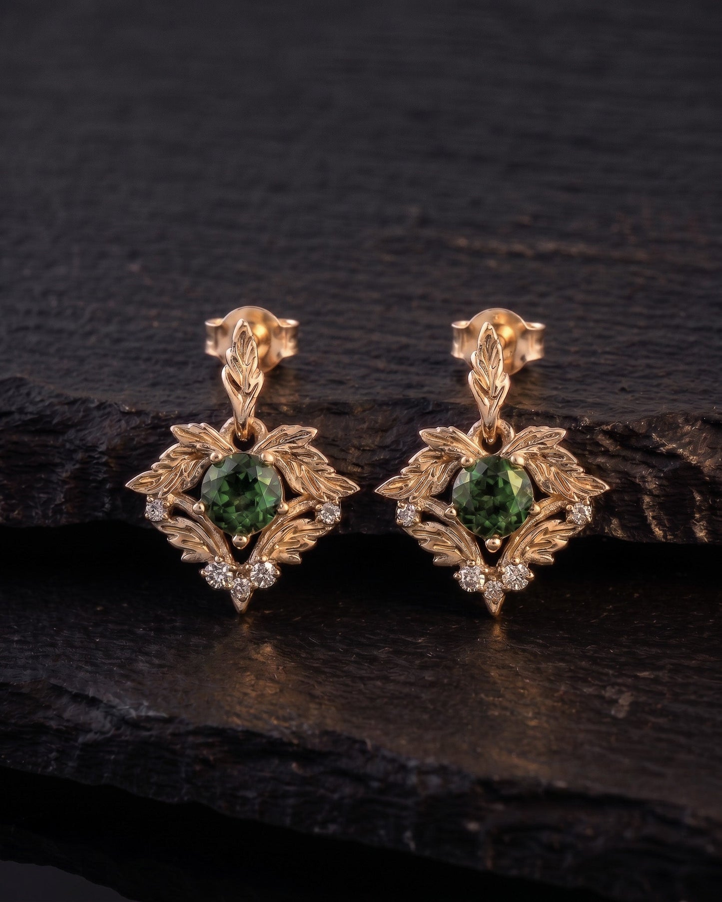 Leafy earrings with green tourmaline and diamonds / Amelia