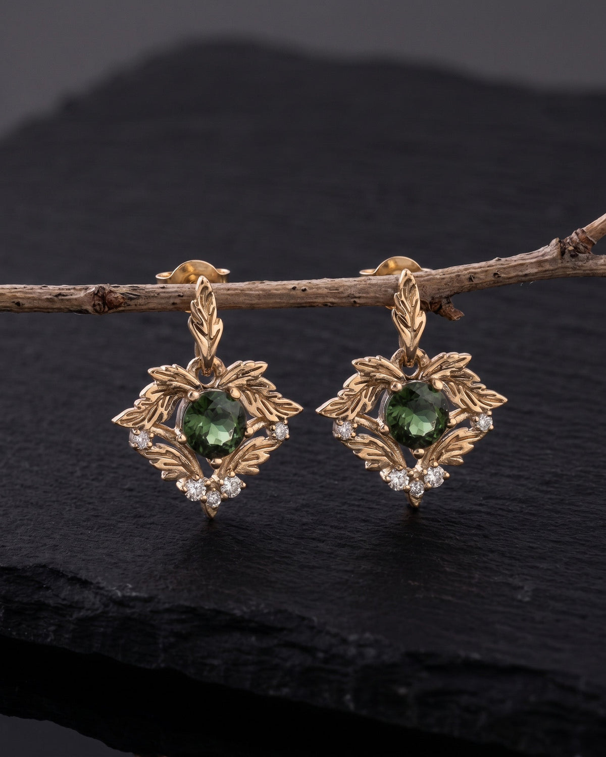 Leafy earrings with green tourmaline and diamonds / Amelia