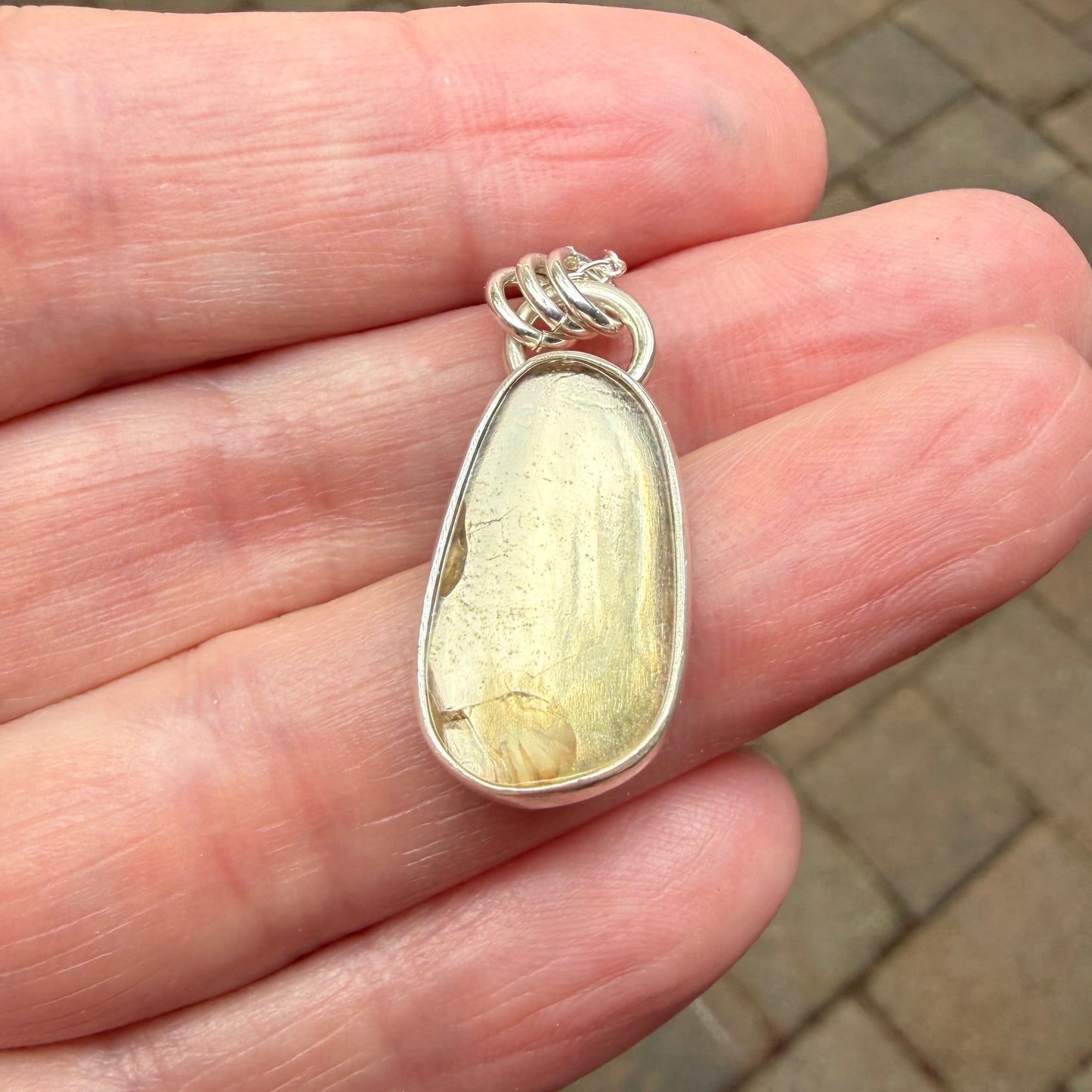 Champagne Oregon Sunstone Pendant Necklace | Sterling Silver | PNW Gemstone
