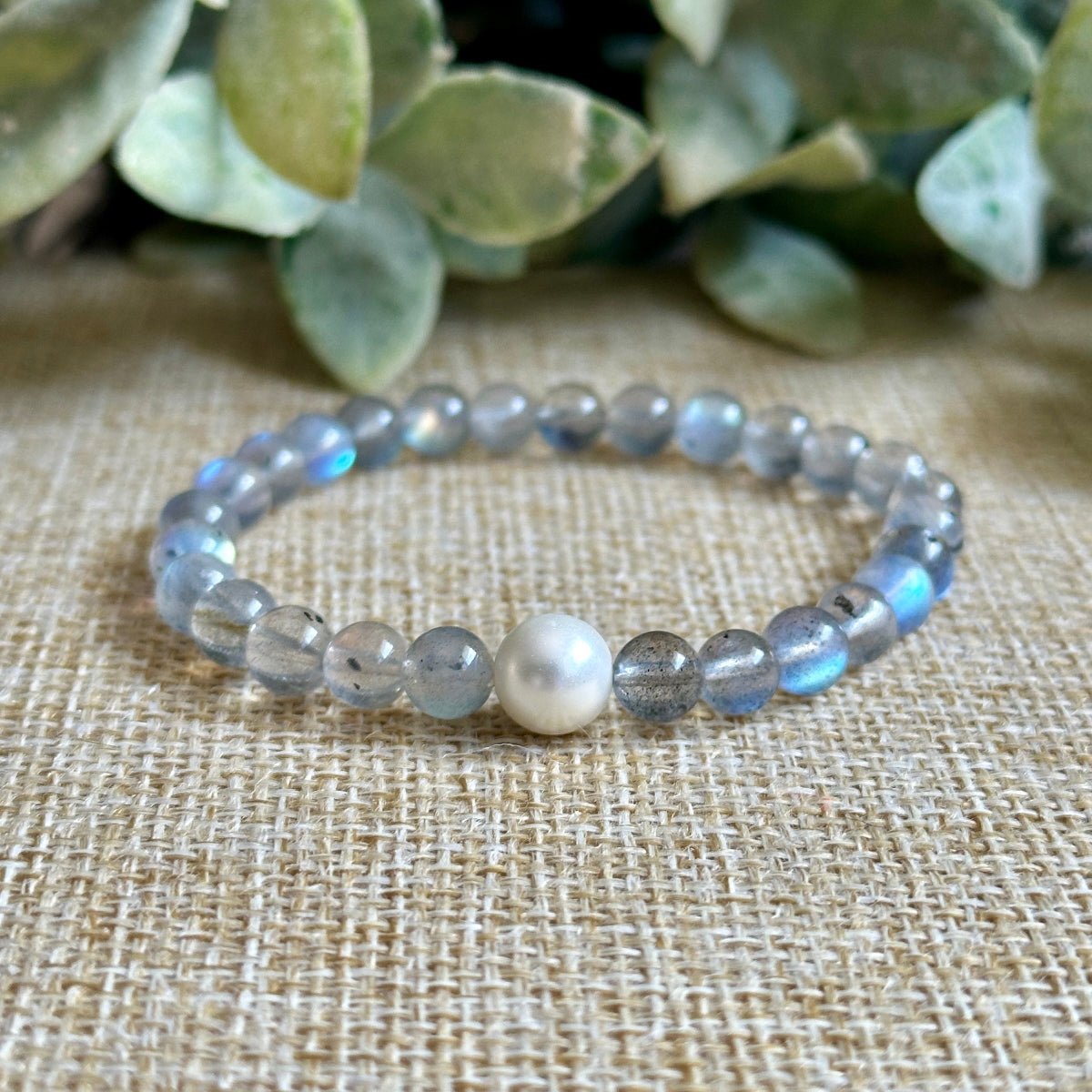 Pearl Girl Mini