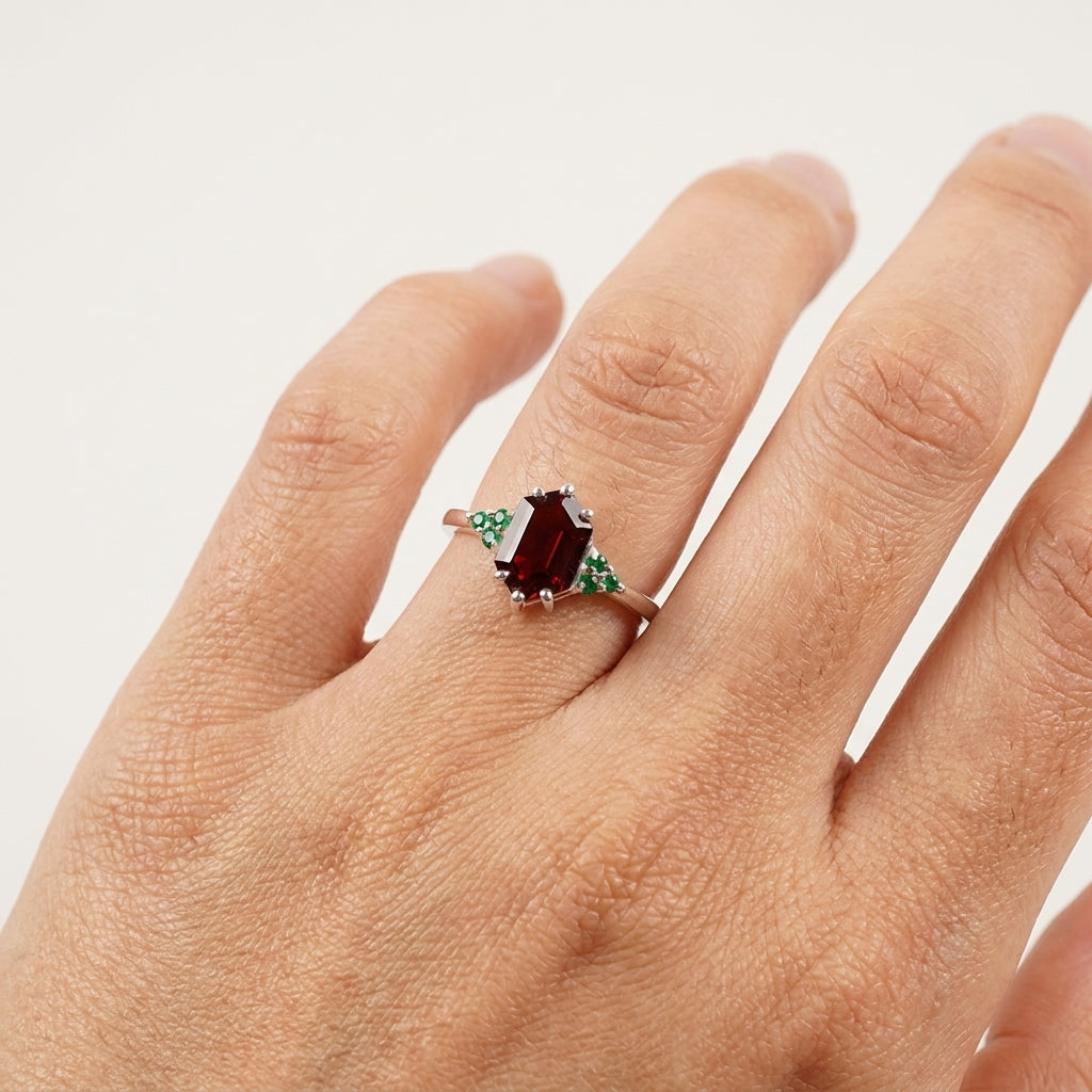 Hexagon Cut Red Garnet Gemstone Cluster Ring