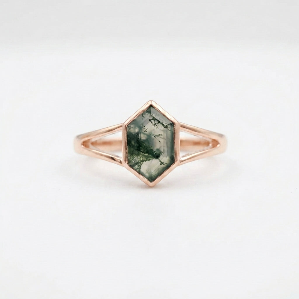 Vintage Bezel Setting Moss Agate  Engagement Ring